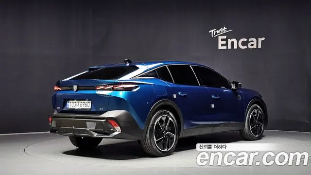 Peugeot 408 — Фото автомобиля 2