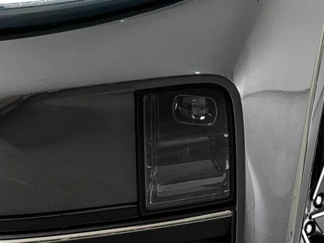 Li Auto L7 — Фото автомобиля 4