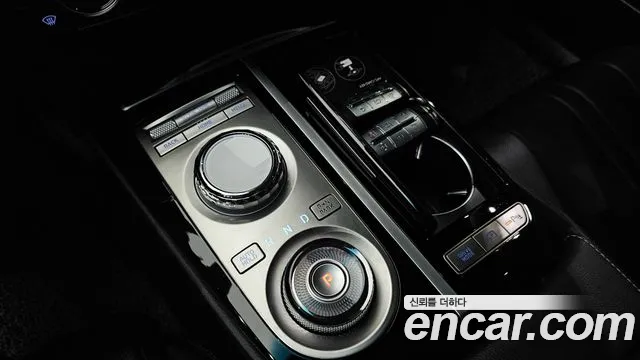 Genesis G80 RG3 — Фото автомобиля 12