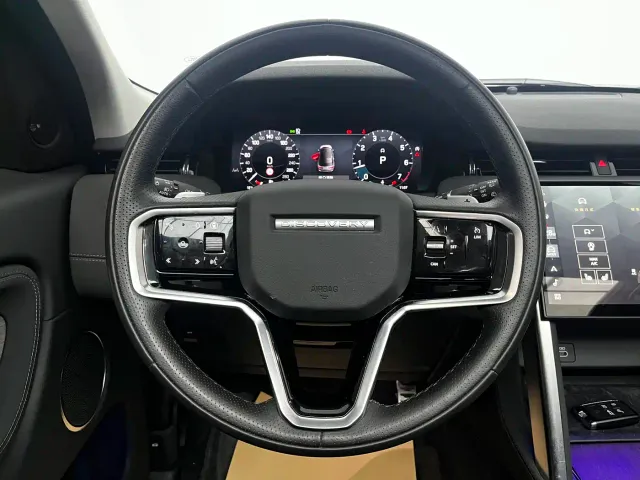 Land Rover Discovery Sport — Фото автомобиля 8