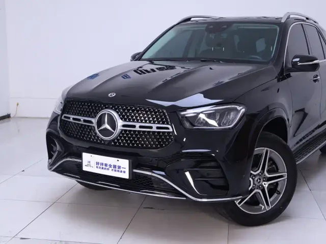 Mercedes-Benz GLE-Class — Фото автомобиля 3