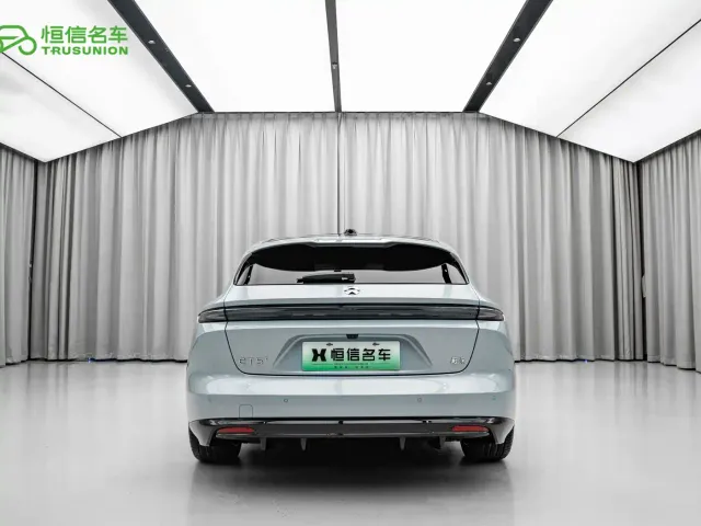 Nio ET5 Touring — Фото автомобиля 5
