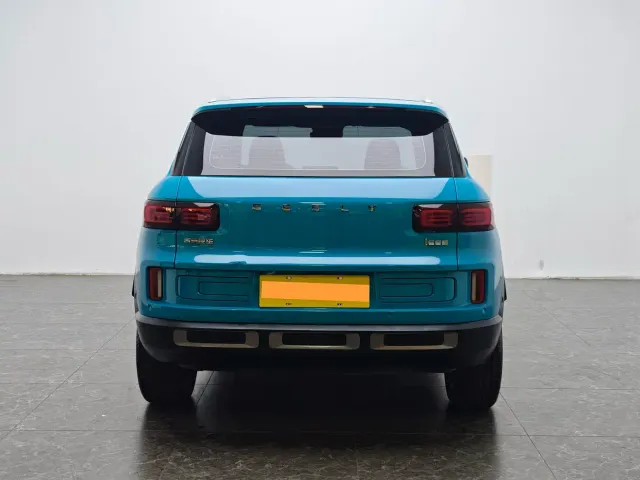 Geely ICON — Фото автомобиля 6