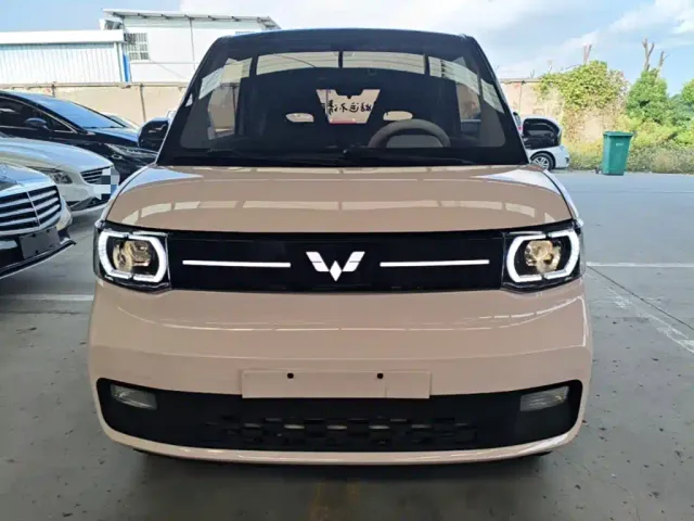 Wuling Hongguang Mini EV — Фото автомобиля 2