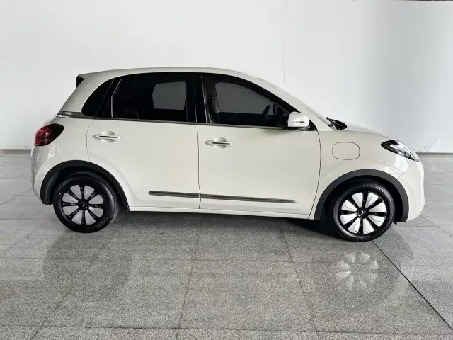 Wuling Bingo — Фото автомобиля 22