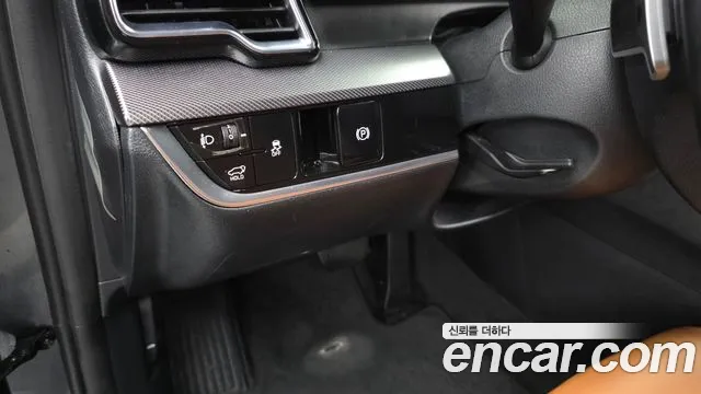 Kia Sportage Sportage 5-е поколение Дизель 2.0 2WD — Фото автомобиля 15