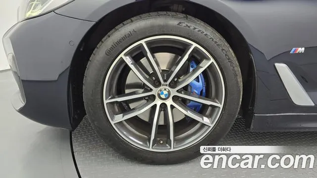 BMW 5 Series G30 — Фото автомобиля 5