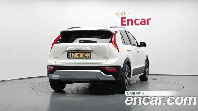 Kia Niro The All New Niro Prestige — Фото автомобиля 4