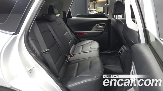 Kia Niro Niro Plus Air — Фото автомобиля 12