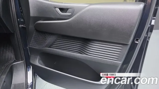 Hyundai Staria — Фото автомобиля 14