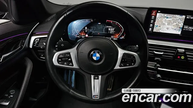 BMW 5-Series — Фото автомобиля 11