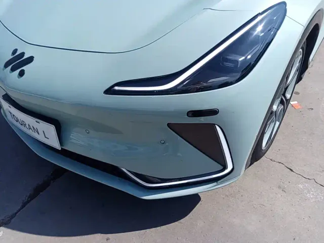 IM Motors IM LS7 — Фото автомобиля 23
