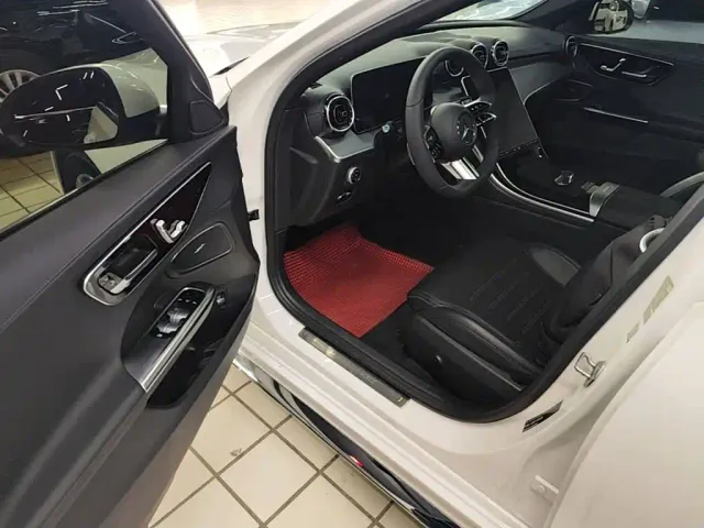 Mercedes-Benz C-Class — Фото автомобиля 15