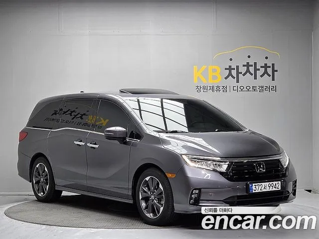 Honda Odyssey — Фото автомобиля 5