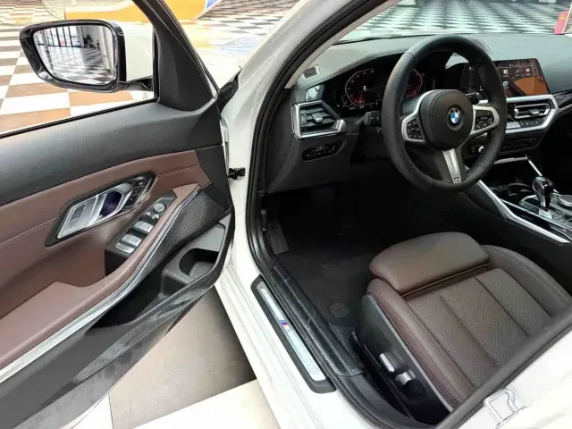 BMW BMW 3 Series 2022 320Li M Sport Package — Фото автомобиля 4