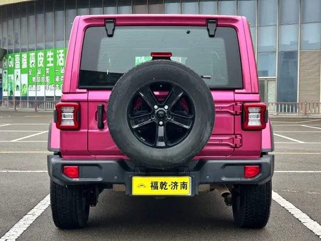 Jeep Wrangler — Фото автомобиля 6
