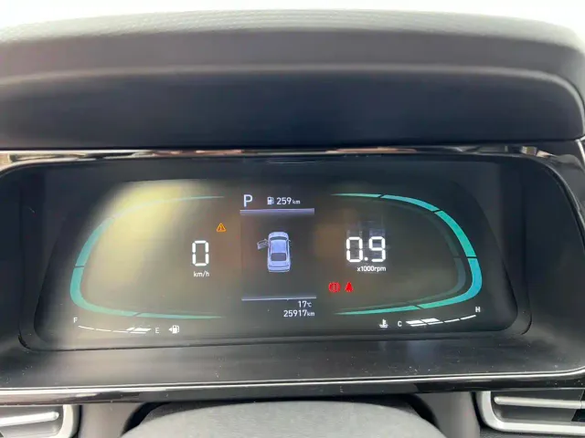 Hyundai Elantra — Фото автомобиля 9