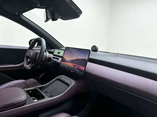 Nio ET5 Touring — Фото автомобиля 5