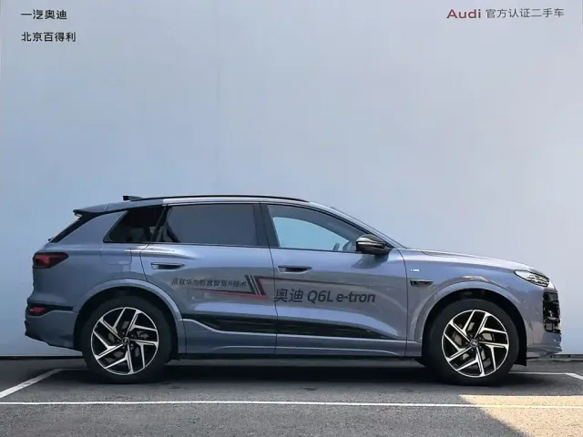 Audi Q6L e-tron — Фото автомобиля 12