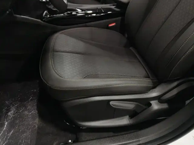 Buick Verano — Фото автомобиля 20