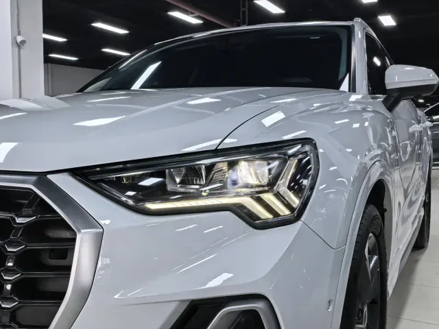 Audi Q3 — Фото автомобиля 4