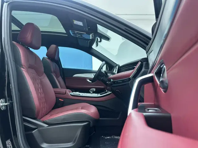 Jetour X70 Plus — Фото автомобиля 8