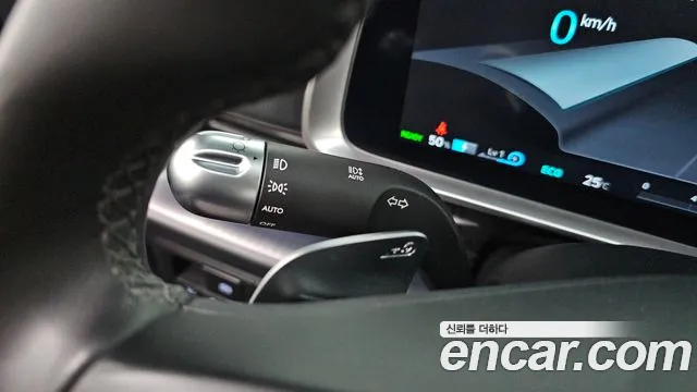 Hyundai Ioniq 6 — Фото автомобиля 24