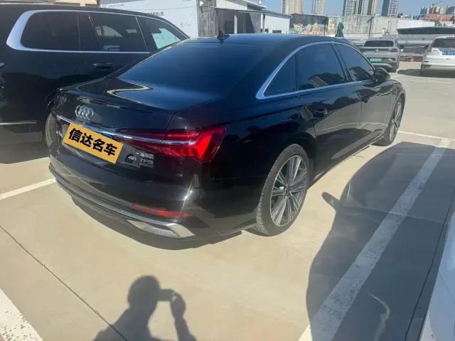 Audi A6L — Фото автомобиля 4