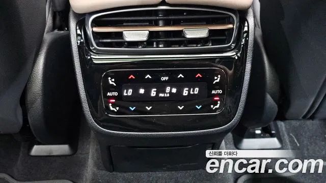 Mercedes-Benz EQS — Фото автомобиля 30