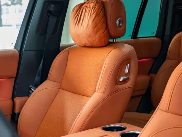 Li Auto L8 — Фото автомобиля 15