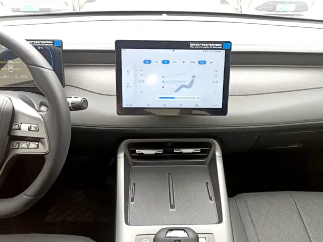 BYD Qin PLUS — Фото автомобиля 12