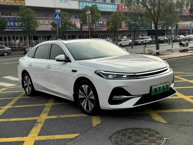 Geely Galaxy A7 — Фото автомобиля 3