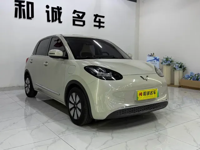 Wuling Bingo — Фото автомобиля 3