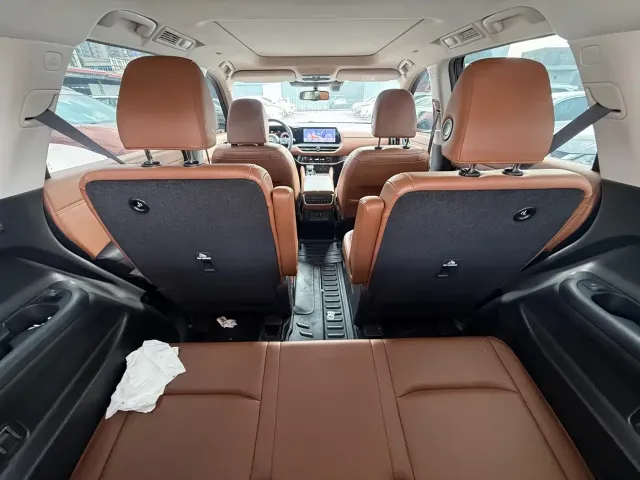 Nissan Terra — Фото автомобиля 16