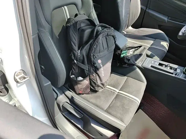 Volkswagen Golf — Фото автомобиля 24