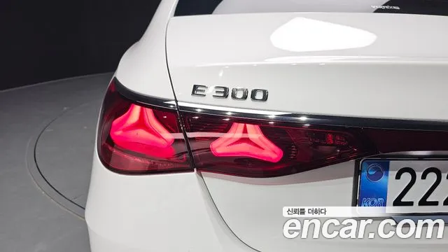 Mercedes-Benz E-Class E-класс W214 — Фото автомобиля 18