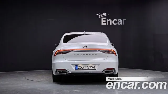 Hyundai Grandeur Новый Grandeur IG — Фото автомобиля 4