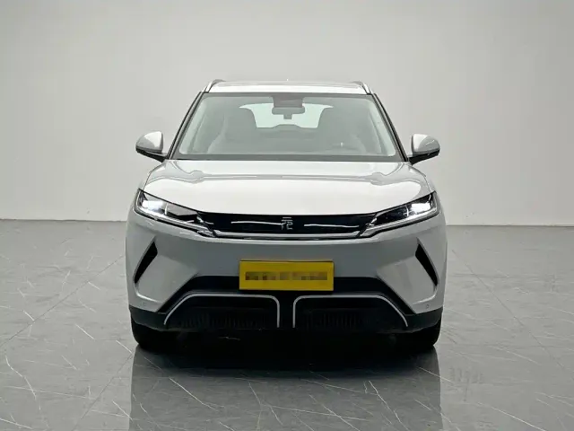 BYD Yuan UP — Фото автомобиля 2