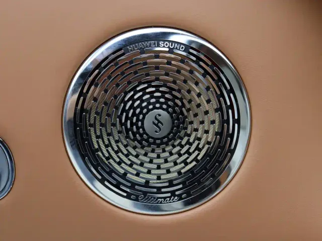 Maextro S800 — Фото автомобиля 5