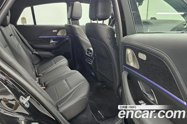 Mercedes-Benz GLE-Class — Фото автомобиля 13
