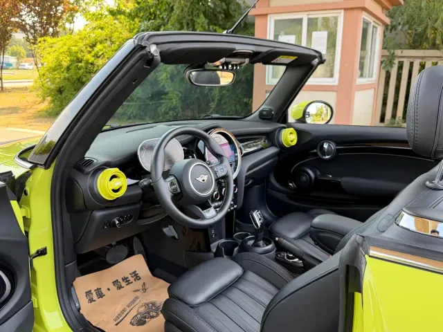 MINI Hatch — Фото автомобиля 8