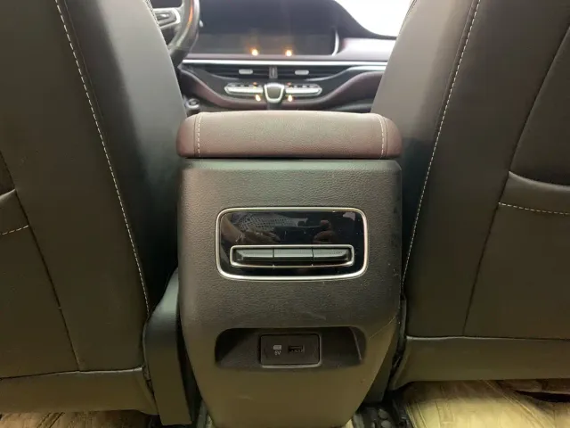 GAC Trumpchi M6 — Фото автомобиля 13