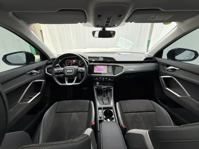 Audi Q3 — Фото автомобиля 10