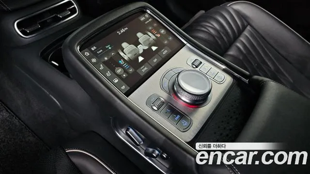 Genesis G90 Бензин 3.5 турбо AWD — Фото автомобиля 19