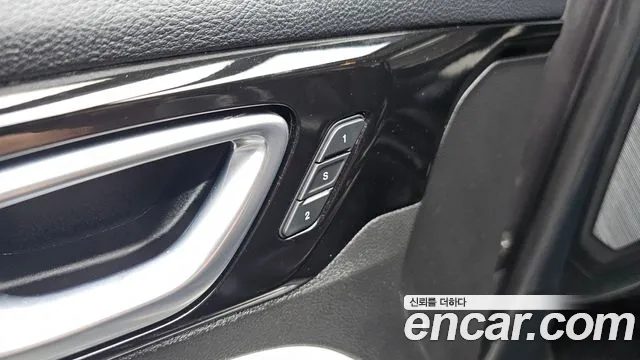 Jeep Compass — Фото автомобиля 23