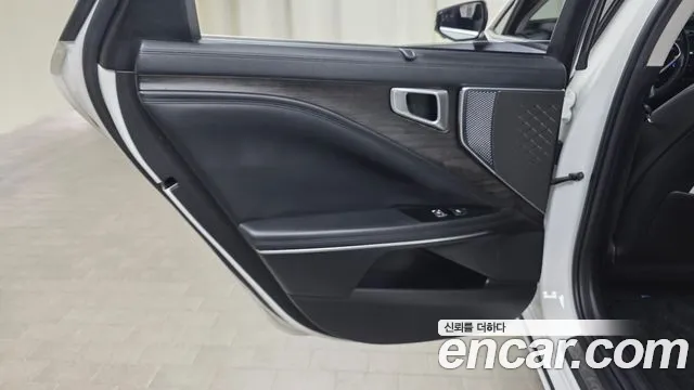 Kia K8 Hybrid — Фото автомобиля 14