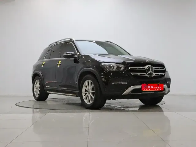 Mercedes-Benz GLE-Class — Фото автомобиля 3