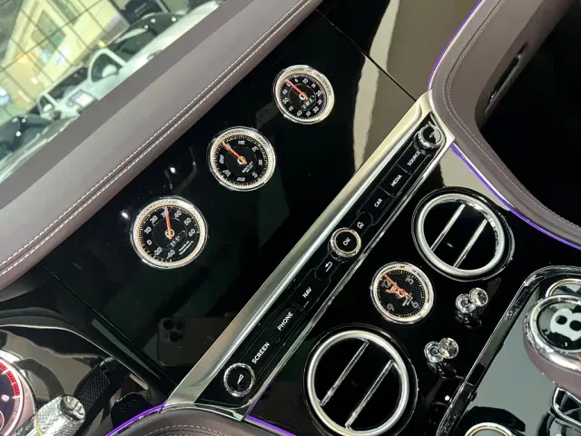 Bentley Continental — Фото автомобиля 20