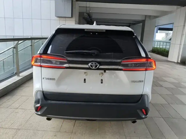 Toyota Wildlander — Фото автомобиля 5