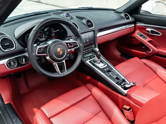 Porsche 718 — Фото автомобиля 20